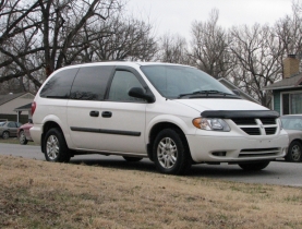 2005 Dodge Grand Caravan Right Front