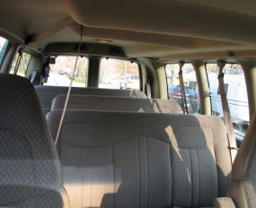 026-1999 Chevy Express inside middle view